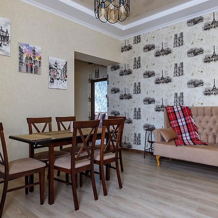 Historic Apartment Sofia In The Old Town Lemberg Exterior foto