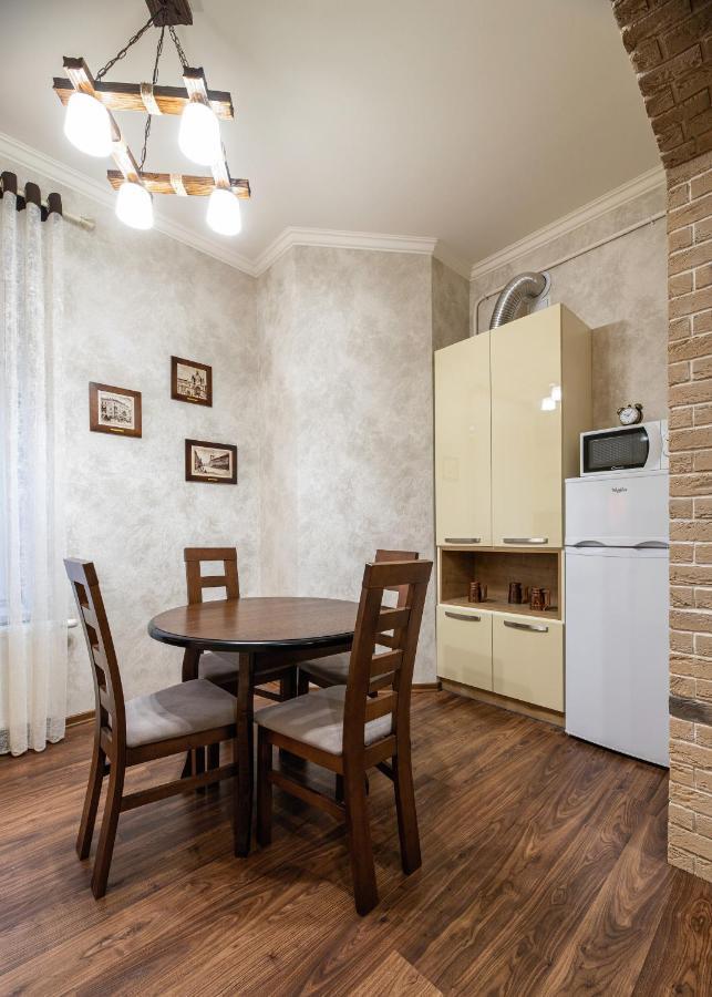 Historic Apartment Sofia In The Old Town Lemberg Exterior foto